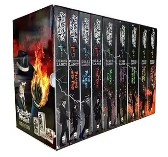 Skulduggery Pleasant 9 Book Box Set (slipcase)